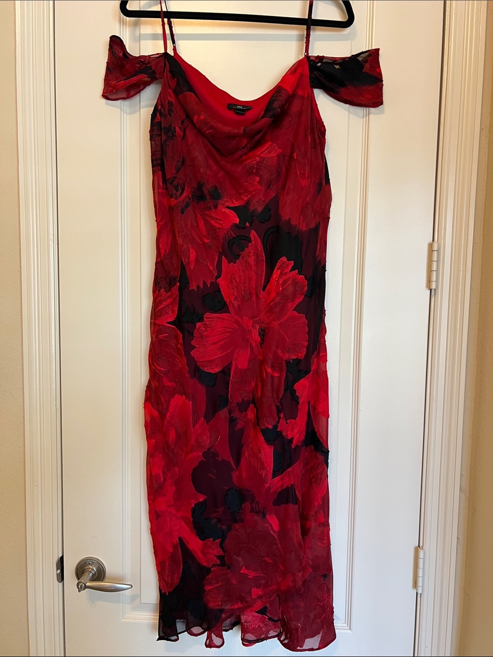 NWOT I.N. San Francisco Red & Black Floral Off-Shoulder Midi Dress